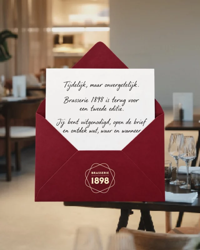 Bavegem, jullie hebben gewacht… maar eindelijk zijn we terug 👀
Het pop-uprestaurant van de streek is er weer. We slaan opnieuw de handen in elkaar en openen vanaf 3 december de deuren van Brasserie 1898 🍷
Jullie kennen het concept, dus wij hoeven niet veel meer te zeggen 😉
Boek je tafeltje nu via https://www.brasserie1898.be/#reservation